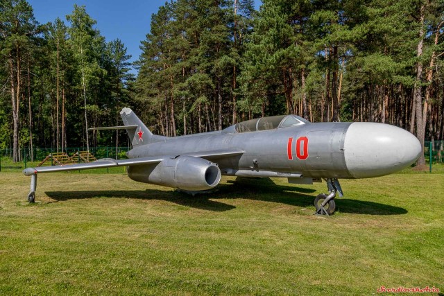 Музей авиации в Минске. Боевая авиация