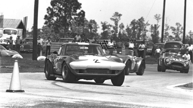 1963 Chevrolet Corvette Grand Sport. Автопятница №152.