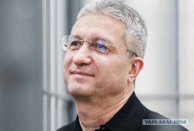 Бывший главный кадровик Минобороны приговорён к 12 годам колонии строгого режима