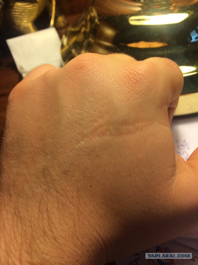 Умывальник - штука хрупкая. Поверьте...