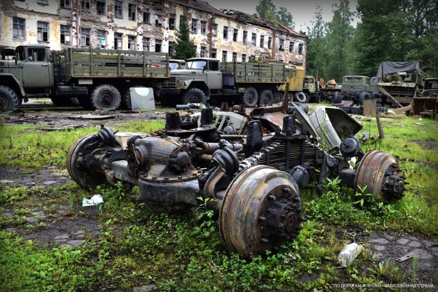 Кладбище военной техники