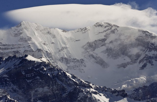 Две россиянки оказались в ловушке на самой высокой горе Южной Америки