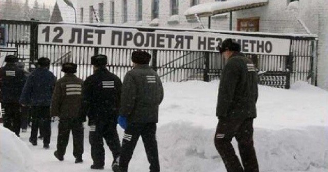 Полковник ФСИН рассказал, как голодающему Навальному будут доставлять пищу в желудок