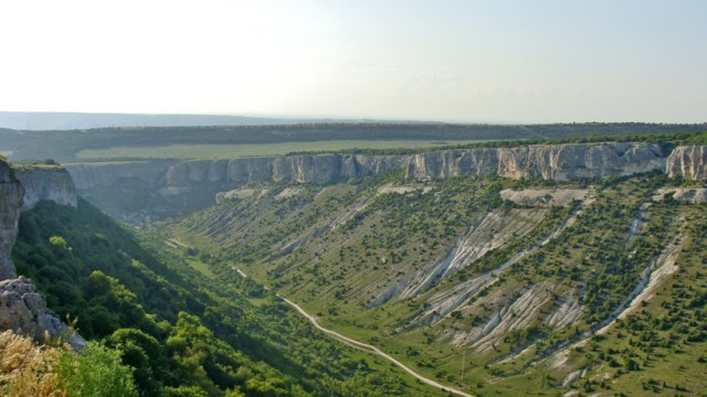 Древние государства и пещерные города Крыма