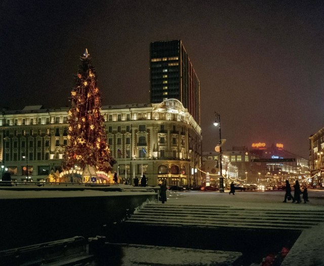 Москва и москвичи. Двадцатый век