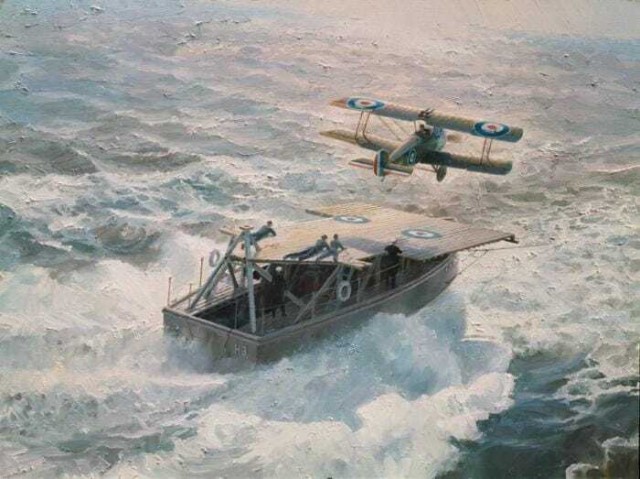 Вроде самолет, но взлетает почти по-вертолетному