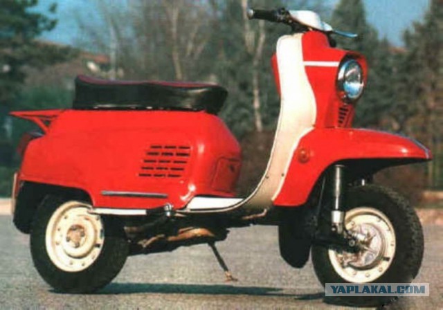 Тест-драйв мотороллера Вятка: стул с моторчиком