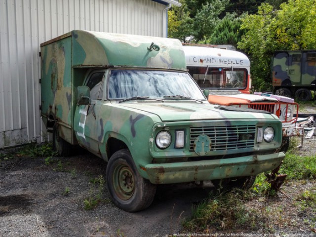 Раритетная военная техника в закромах пенсионера