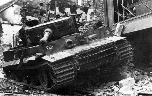 В тигриных внутренностях. Внутреннее устройства танка Pz.Kpfw.Tiger Ausf.E («Тигр»)