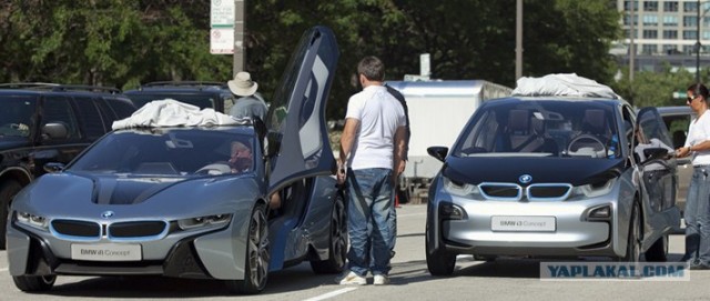 BMW i3 и i8 замечены в центре Чикаго