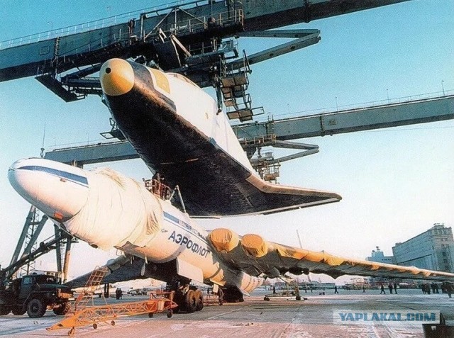 13 мая 1989 г. Первый полет Ан-225 с «Бураном»