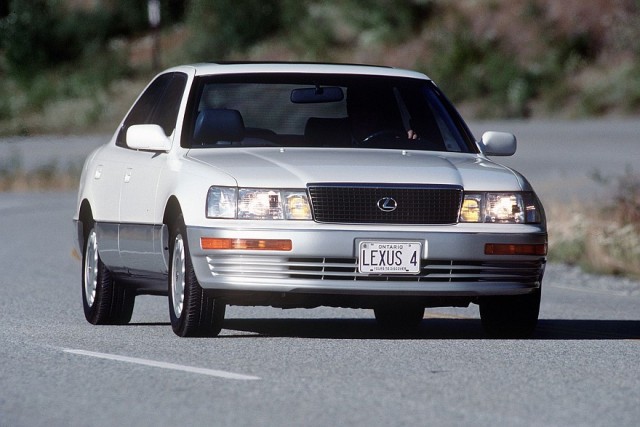 Крушение немецких авторитетов: как Lexus LS 400 покорил рынок США