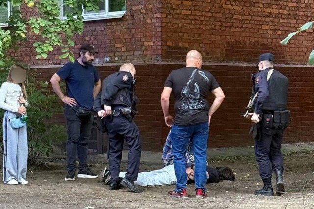В Москвы обычный прохожий спас девочку, которую пытался ограбить мигрант