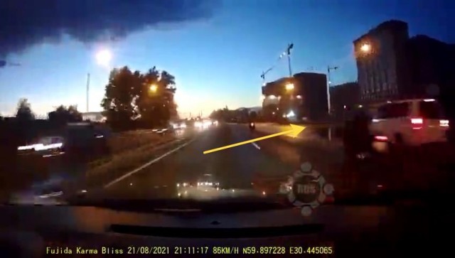 Суд в Петербурге отпустил водителя КАМАЗа по вине которго разбились два мотоциклиста.