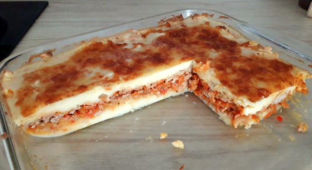 Запеканка ньокки с курицей и брокколи