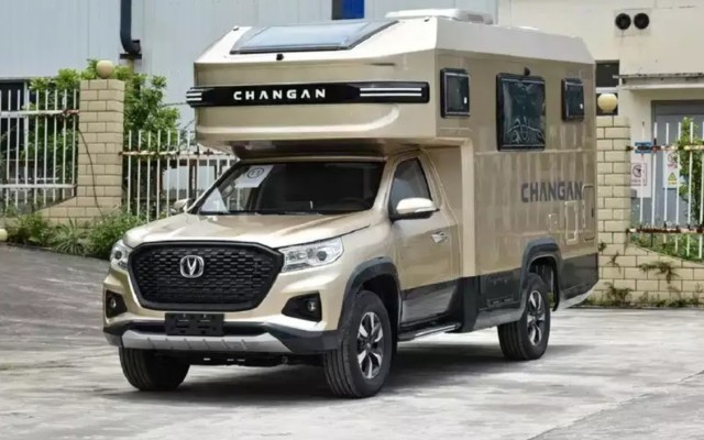 Два этажа и полный привод – новый автодом дешевле 4 миллионов рублей