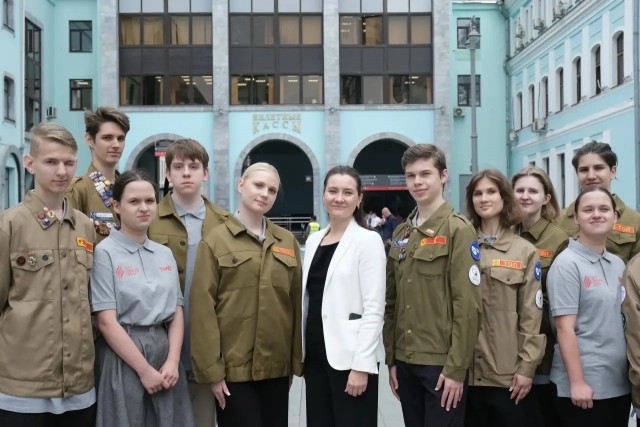 Около тысячи студентов со всей России отправятся строить первую в стране высокоскоростную магистраль Москва – Санкт-Петербург