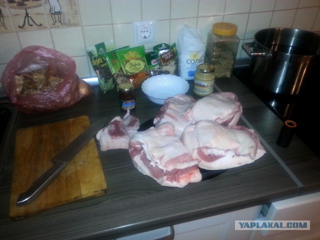 Нежное сало в луковой шелухе, запасы на зиму