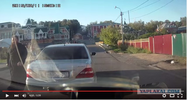 Боевой батюшка из РПЦ...