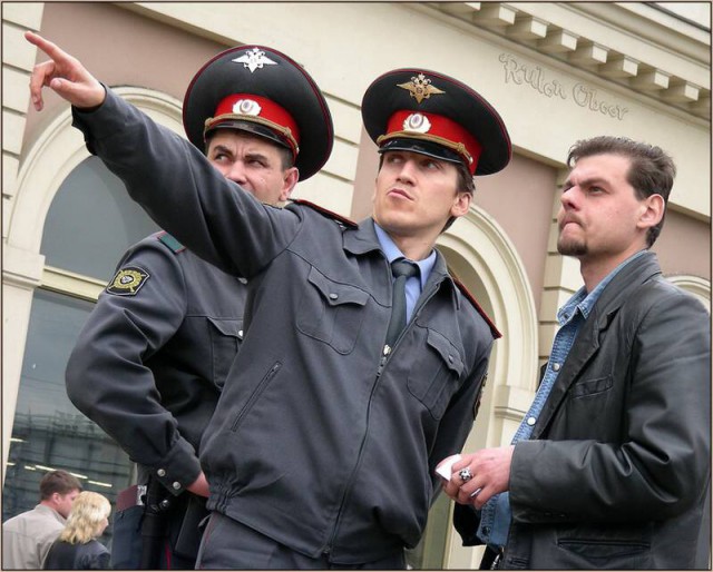 "Там знак тут здесь". Разговор с ИДПС