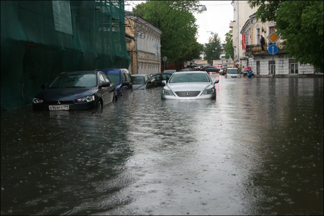 Москва. Потоп.