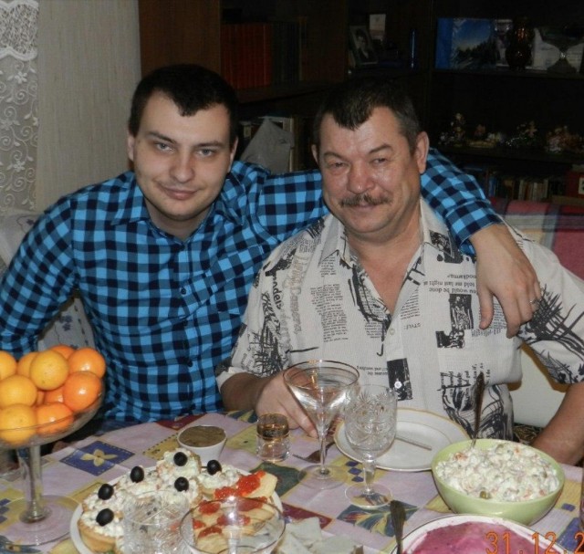 Семейная драма в Подмосковье: отец -бывший омоновец убил сына -ФСБшника и себя