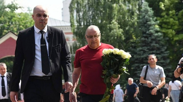 В Москве началось прощание с Анастасией Заворотнюк