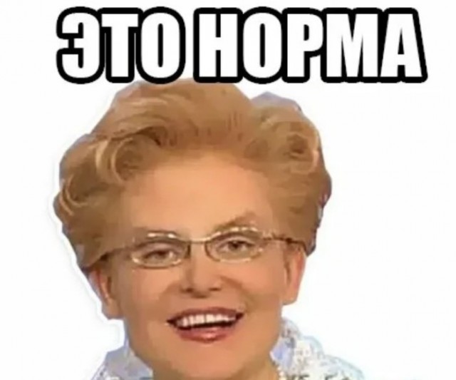 В Магадане коллапс. Машины застревают в снегу прямо на центральных улицах города.