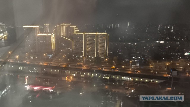 На Москву надвигается гигантская снежная туча