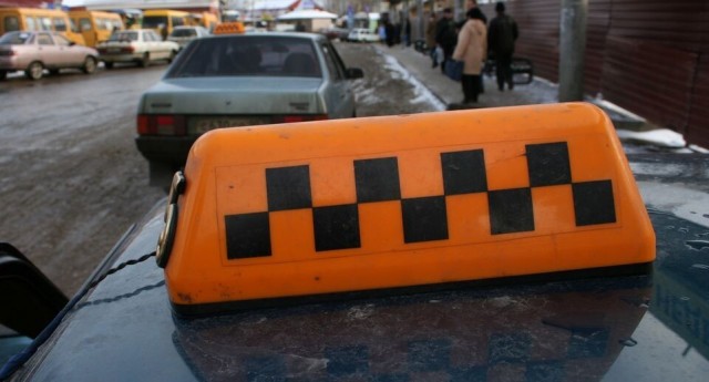 Суд взыскал с «Яндекс.Такси» 600 000 ₽ за травмы пассажирки