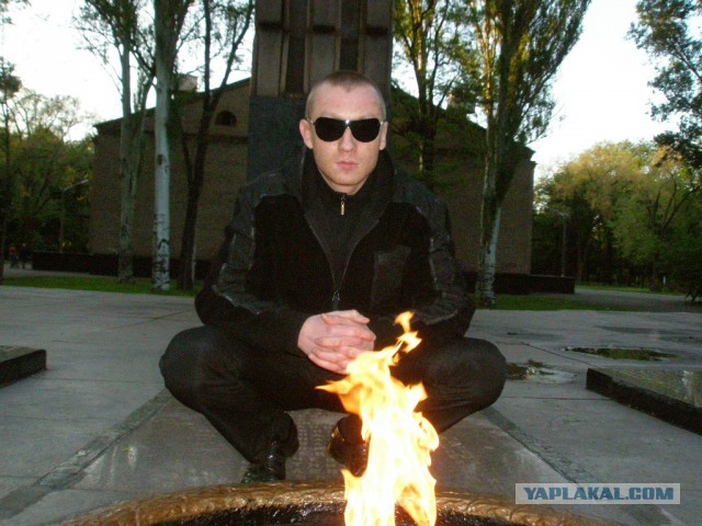 Очередная ТП осквернила Вечный огонь