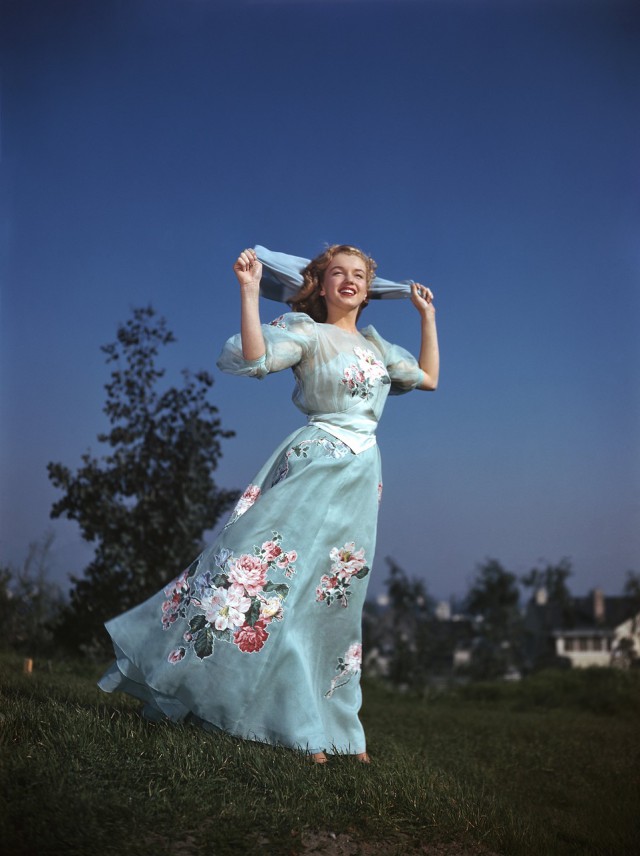 Marilyn Monroe and the Camera