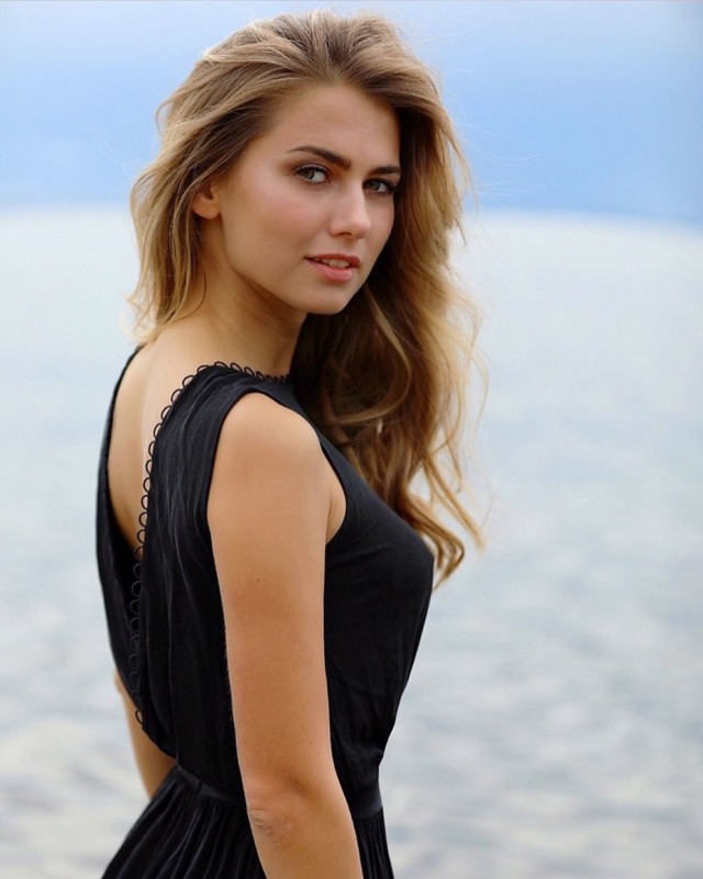 Какой актрисе Вы бы вдули?