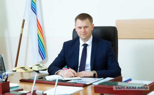 Израиль фигачит по объектам в секторе Газа