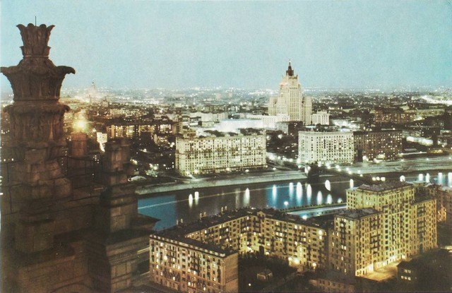 Москва и москвичи. Двадцатый век. 06.05.24