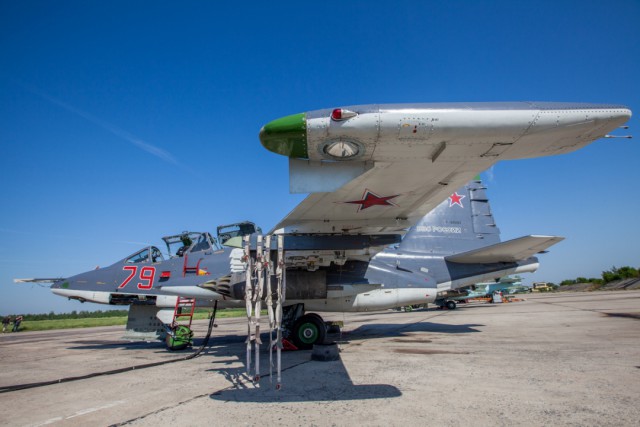 Липецкая авиабаза. Су-25 и Су-24