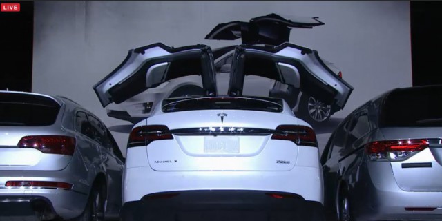 Обзор Tesla Model X