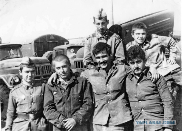 Мужики! Давайте свои фото в армии и сейчас!