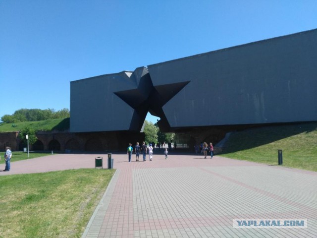 Экскурсия в Брестскую Крепость-Герой