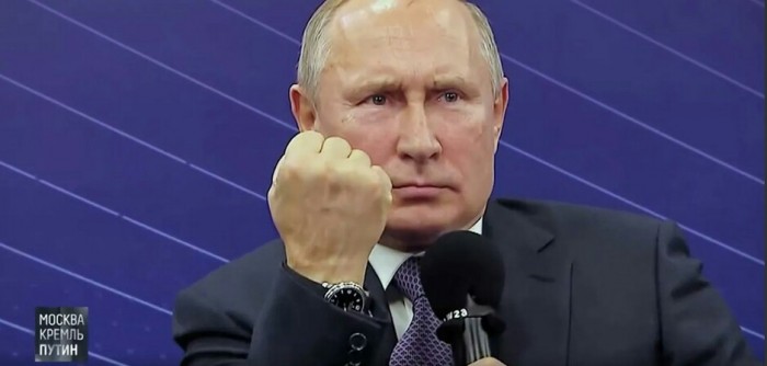 Вот казалось бы, ну что стоит говорить НОРМАЛЬНО?!