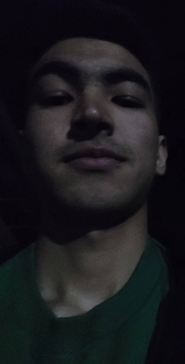 Закладчик из Новосибирска угнал полицейскую машину, сбил оперативника и скрылся с места задержания