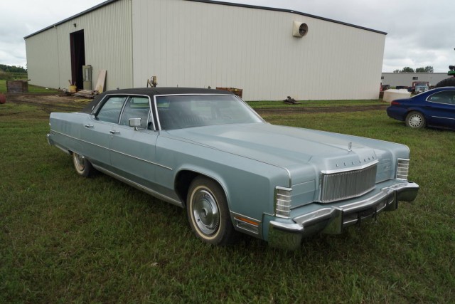 Lincoln Town Car 1984 — Воплощение американского лимузина