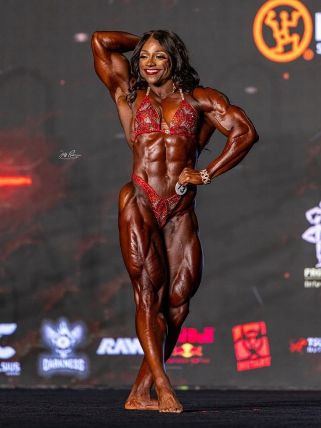 Гусары,есть здесь тот,кто бы рискнул?