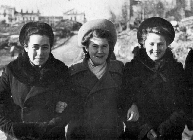 Советские женщины 1940-х годов