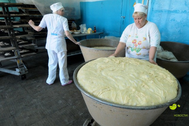 Как пекут хлеб в русских селениях