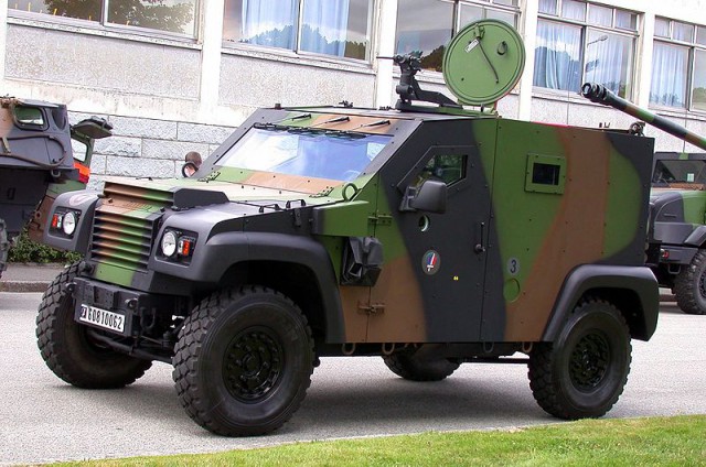 Игра на ЯПе: Угадай АВТО-7