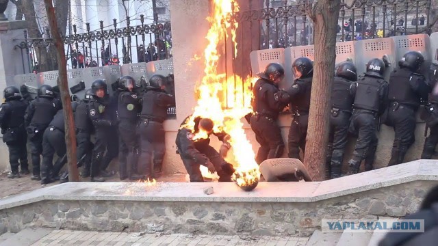 Открытие европейского центробанка во Франкфурте.