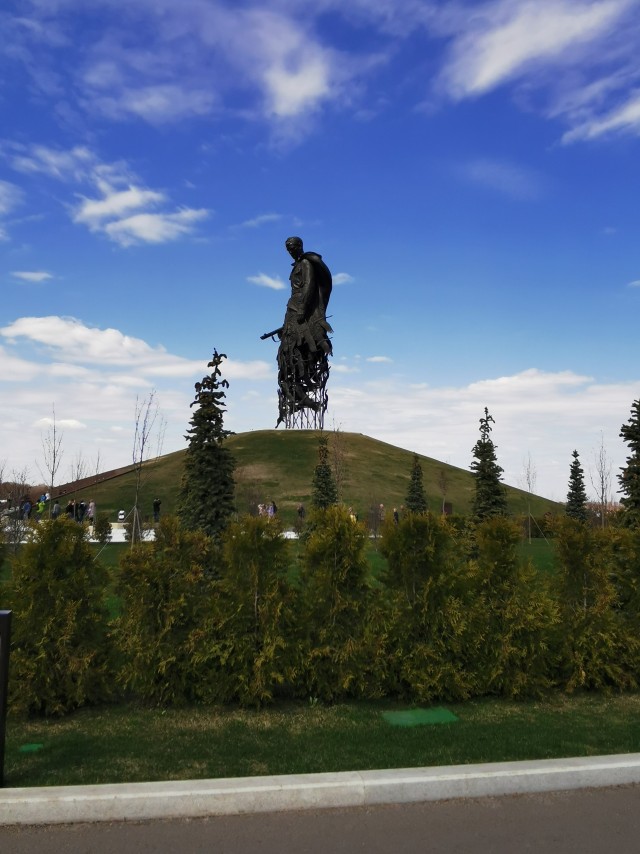 Накануне Дня Победы