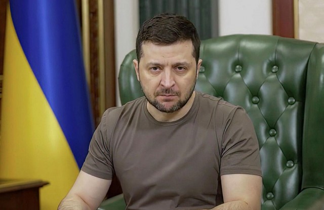 Зеленский призвал украинцев сдерживать эмоции относительно побед ВСУ