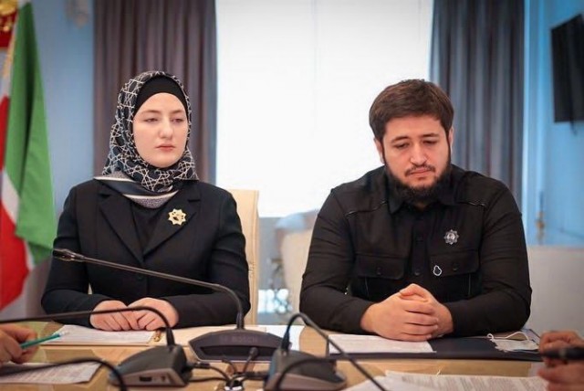 20-летняя дочь Рамзана Кадырова Хутмат стала куратором в сфере здравоохранения Чечни